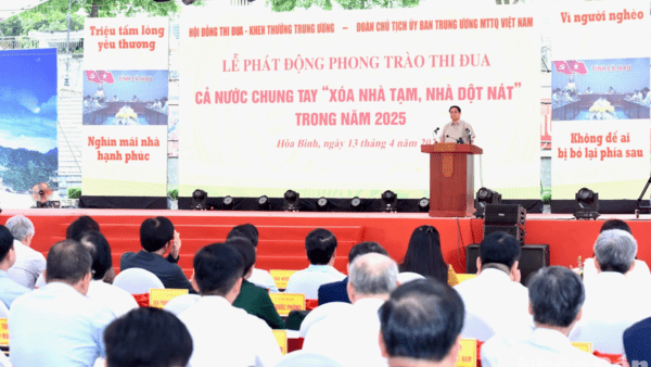 Lễ phát động phong trào thi đua “Xóa nhà tạm, nhà dột nát” tại huyện Văn Quan.