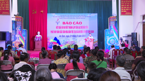 Ra mắt câu lạc bộ bảo tồn, phát huy bản sắc văn hóa dân tộc tại xã An Sơn, huyện Văn Quan