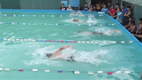 Văn Quan 68 vận động viên tham gia môn thi Bơi Hội khoẻ  Phù Đổng cấp huyện