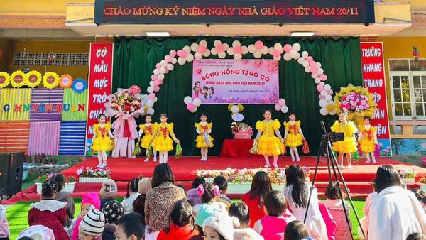 CÁC TRƯỜNG HỌC TRÊN ĐỊA BÀN XÃ VĂN QUAN SÔI NỔI TỔ CHỨC HOẠT ĐỘNG KỶ NIỆM 43 NĂM NGÀY NHÀ GIÁO VIỆT NAM (20/11/1982 – 20/11/2025)